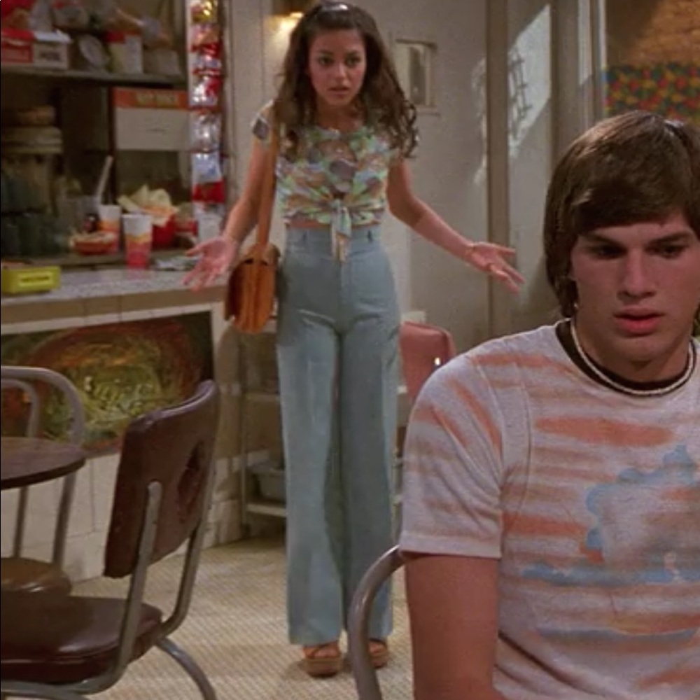 THAT 70S SHOW MYSTERY BOX - Picture 3 of 9